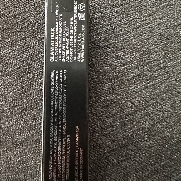 NEW HAUS Laboratories liquid eyeshadow by Lady Gaga - Picture 6 of 6